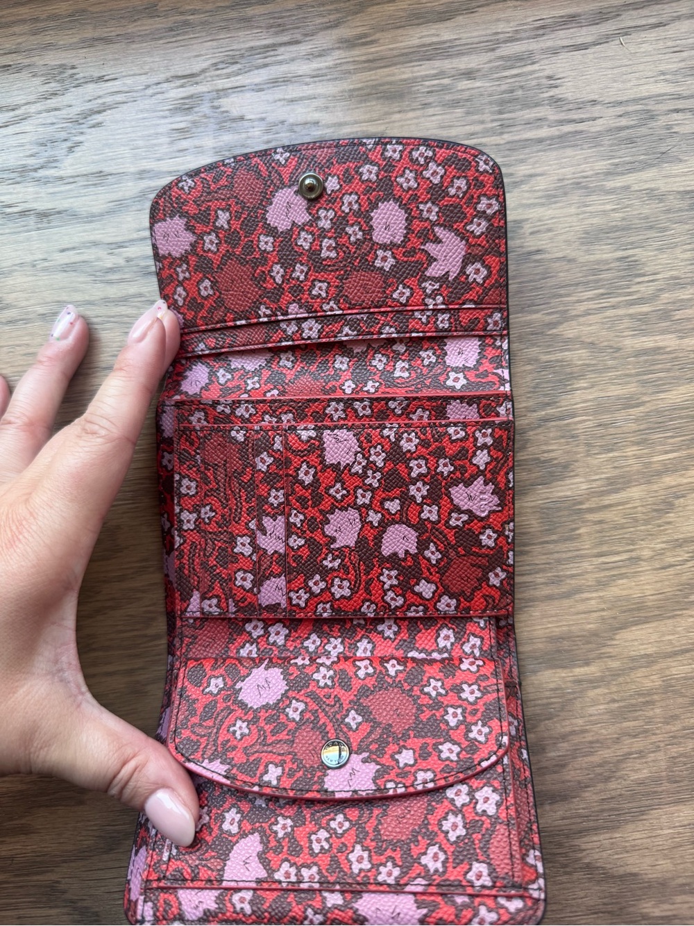 Coach Medium Double Flap Wallet In Mixed Yankee Floral Print Canvas - Picture 4 of 5
